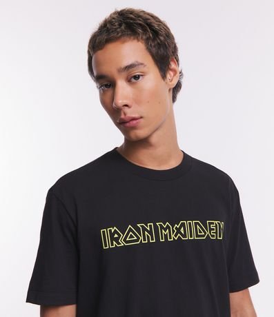 Remera Comfort en Media Malla Estampado Iron Maiden 4