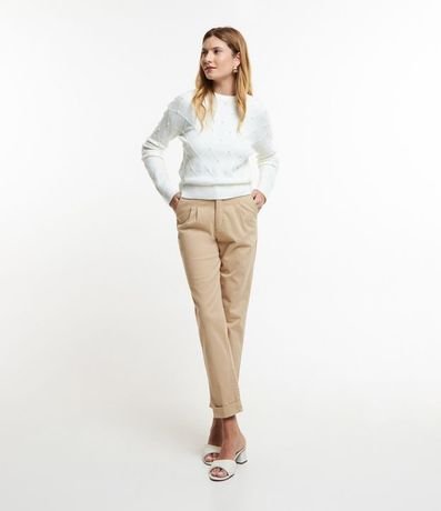 Pantalón Mom en Jeans con Pliegues 2