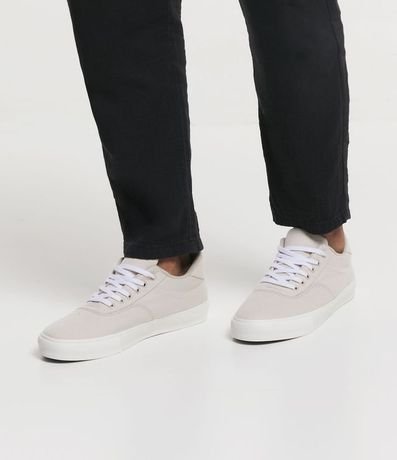 Championes Street Vulcan con Recortes y Costura Contrastante 7