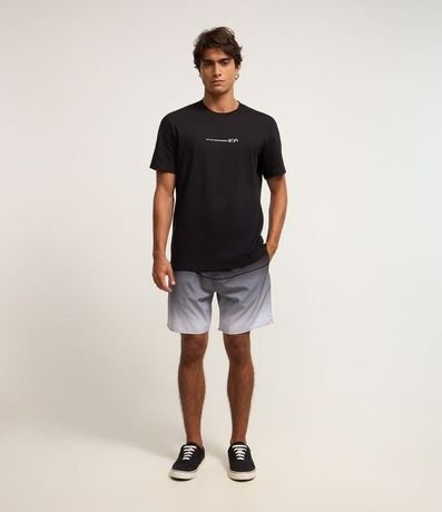 Remera Comfort en Algodón Peruano con Estampa Exploring 2