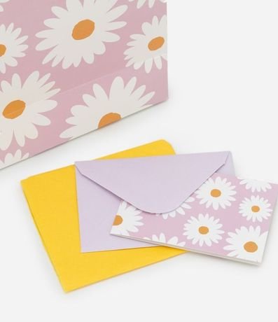 Embalaje de Regalo Estampado Margaritas Incluye Sobre 4
