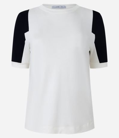Blusa en Viscosa con Recortes Assimétricos y Bloques de Color 5