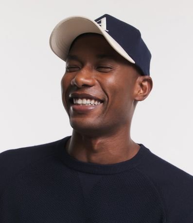 Gorra Visera Curva en Sarga con Bordado LA 6