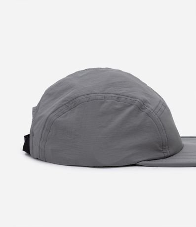 Gorra 5 Panel en Microfibra con Cierre Diferenciado 5