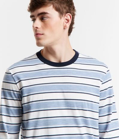 Pijama Largo en Flamê con Estampado Texturizada Rayas 4