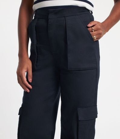 Pantalón Recto en Sarga con Bolsillos Cargo 3