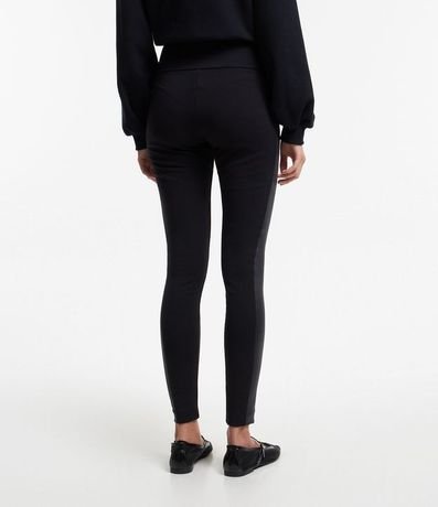 Pantalón Legging en Ponto Roma con Detalle Lateral en Cirre 3