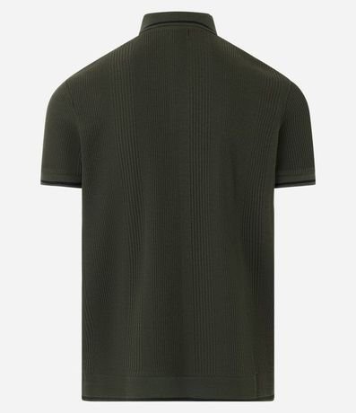 Polo Regular en Media Malla con Textura Rayada y Detalles Contrastantes 7