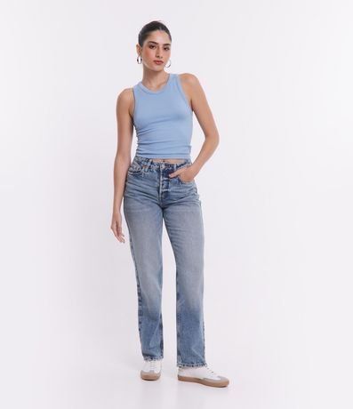 Pantalón Recto en Jeans con Bolsillos