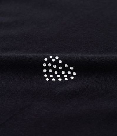 Remera Infantil con Brillos Aplicados en Formato Corazón - Talle 5 a 14 años 3