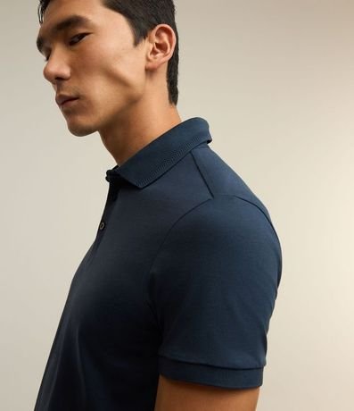 Polo Regular en Media Malla con Detalles Texturizados 4