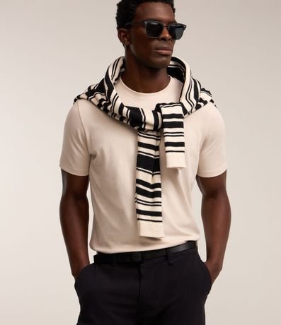 Remera Casual en Algodón con Cuello Redondo