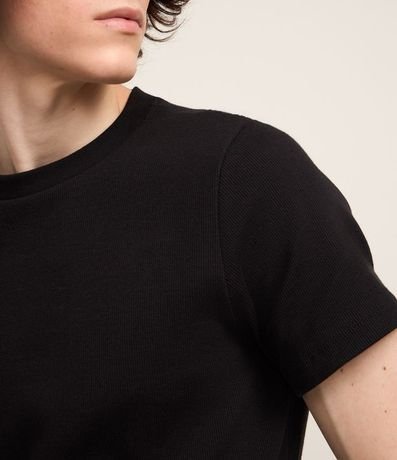 Remera Muscle en Media Malla con Manga Corta 3