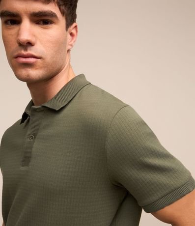 Remera Polo con Textura Acanalada 5