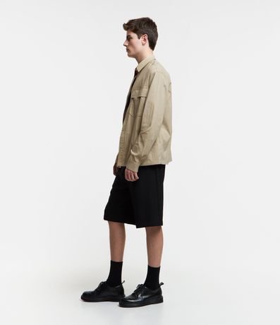 Camisa Overshirt con Bolsillos Solapa en el Pecho y Abotonado 4