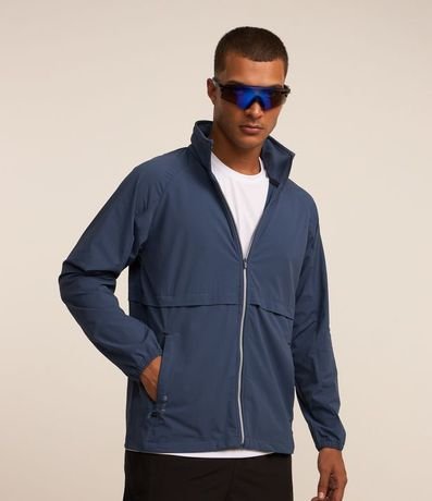 Campera Deportiva con Capucha y Recortes