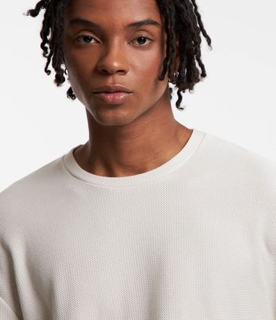 Remera Relaxed en Algodón con Textura Chevron 4