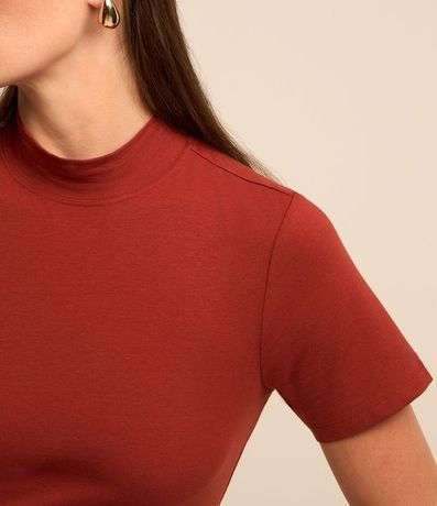 Blusa Básica en Media Malla con Cuello Alto 3