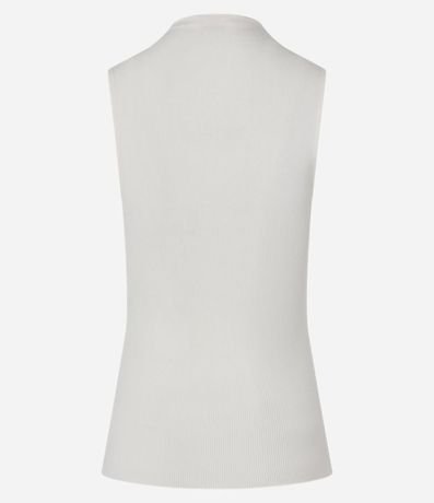 Blusa en Viscosa con Cuello Alto y Textura Acanalada 7