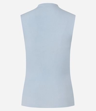 Blusa en Viscosa con Cuello Alto y Textura Acanalada 5