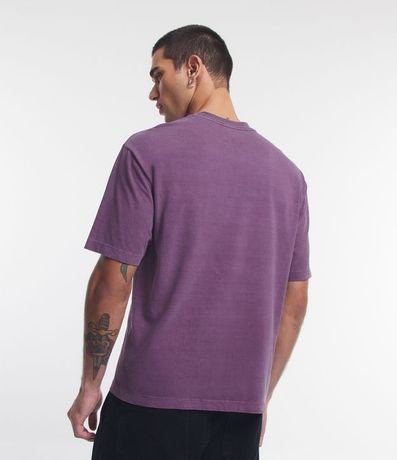 Remera Boxy en Media Malla Desteñida con Cuello Alto 3