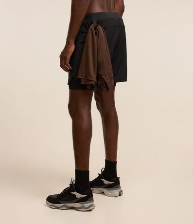 Bermuda Deportiva con Short de Compresión 4