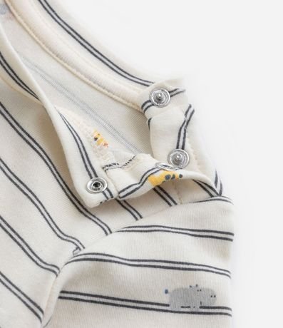 Conjunto Infantil en Suedine con Bordado de Girafita - Talle RN a 18 meses 9