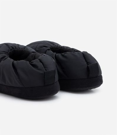 Pantufla Cerrada con Elástico Interno y Tirador en el Talón 2