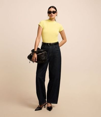 Blusa en Punto con Cuello Alto 2