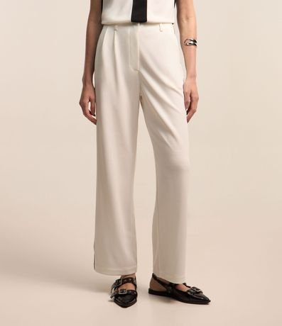 Pantalón Recto en Crepé con Rayas Contrastante Lateral 2