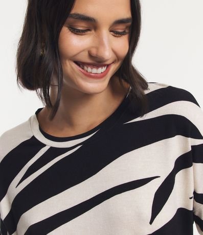 Blusa en Viscosa con Estampa Abstracta 5
