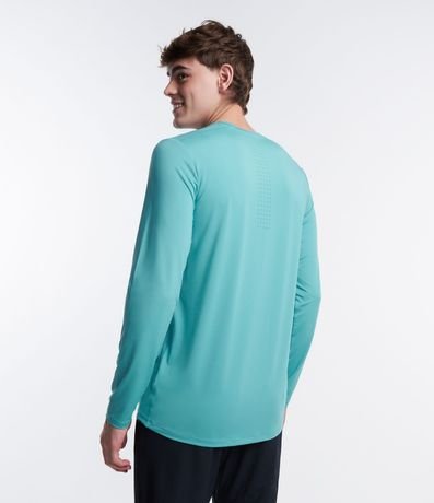 Remera Deportiva Dry Fit con Costura en la Sisa 4