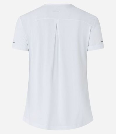 Remera Deportiva Texturizada con Detalle Reflectante 5