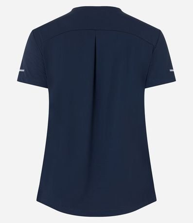 Remera Deportiva Texturizada con Detalle Reflectante 9