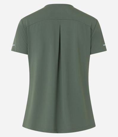 Remera Deportiva Texturizada con Detalle Reflectante 5