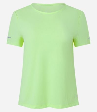 Remera Deportiva Texturizada con Detalle Reflectante 5