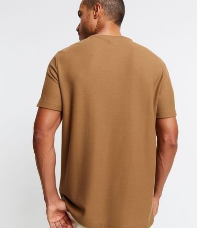 Remera Manga Corta en Algodón Peruano con Textura 4