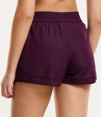 Bermuda Runner Deportiva en Microfibra Ligera con Textura de Agueros 3