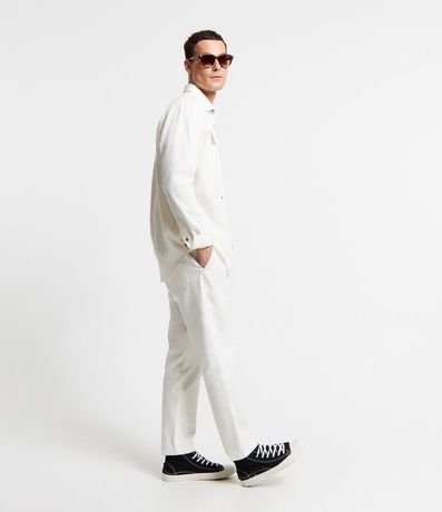 Camisa Comfort en Algodón con Bolsillos Solapa y Abotonado 5