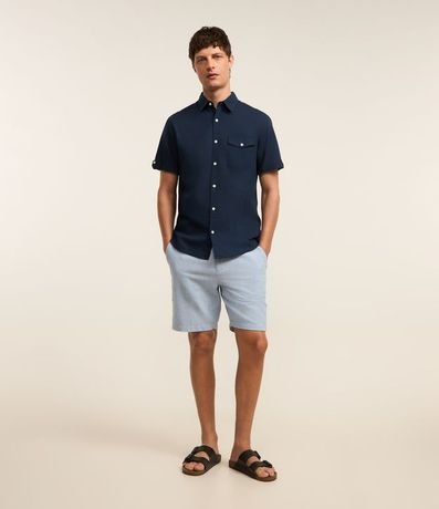 Camisa Comfort en Lino con Bolsillo y Dobra en la Manga 2