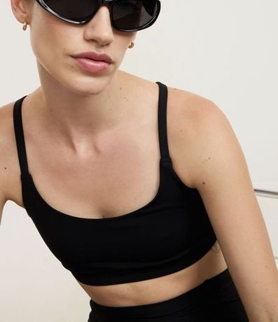 Top Deportivo Sin Copa en Poliamida 3