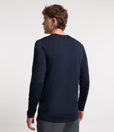 Remera Deportiva Dry Fit con Costura en la Sisa 3