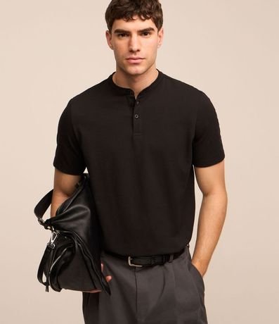 Remera en Algodón con Textura y Cuello Padre 2