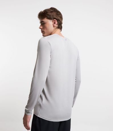 Remera Deportiva Dry Fit con Costura en la Sisa 3