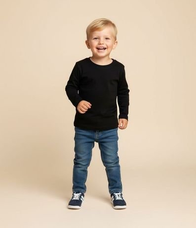 Remera Básica Infantil en Suedine con Etiqueta en loj Bajo - Talle 1 al 5 años