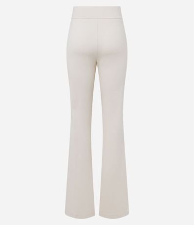 Pantalón Flare en Punto Roma con Detalle en Metal en la Cintura 7