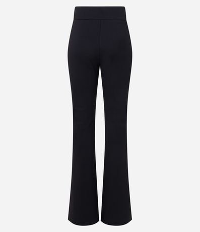 Pantalón Flare en Punto Roma con Detalle en Metal en la Cintura 6