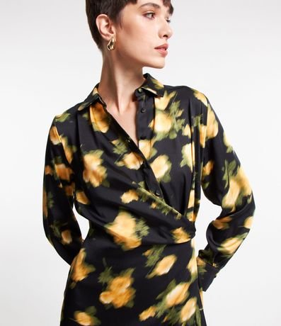 Vestido Midi en Tejido Satinado con Cruzado Delantero 3