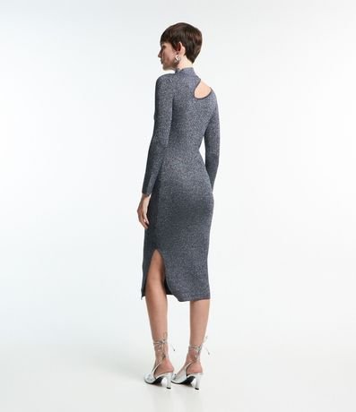 Vestido Midi en Viscosa con Recorte Cutout y Detalle en Hilo Metalizado 3