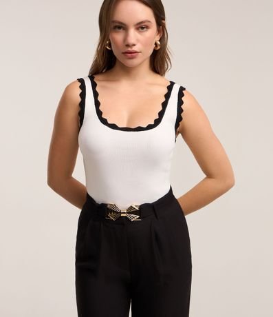 Blusa Musculosa en Viscosa con Detalle de Ondas